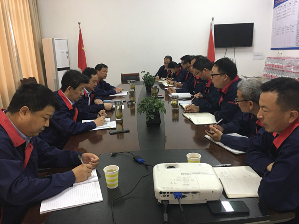 公司紀(jì)委書(shū)記到領(lǐng)導(dǎo)聯(lián)系點(diǎn)單位調(diào)研 公司紀(jì)委書(shū)記到領(lǐng)導(dǎo)聯(lián)系點(diǎn)單位調(diào)研