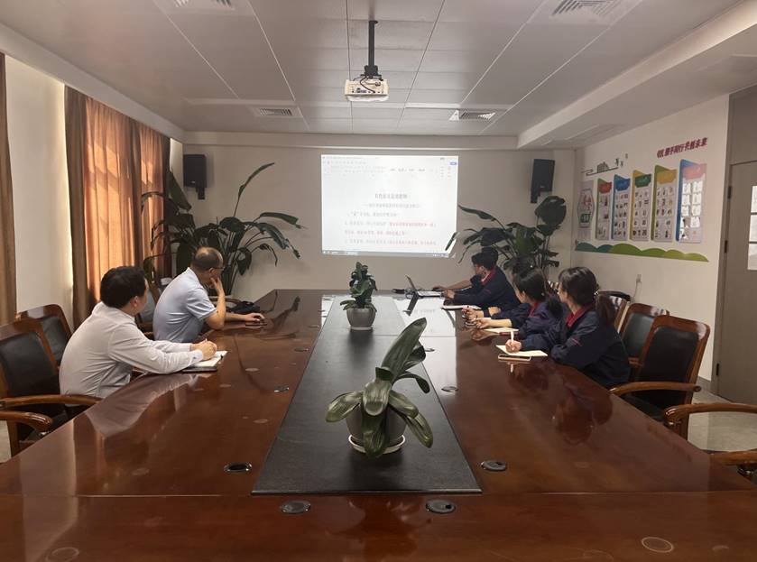 銅基新材料項(xiàng)目“紅色工地”黨支部召開宣傳小組會議 銅基新材料項(xiàng)目“紅色工地”黨支部召開宣傳小組會議