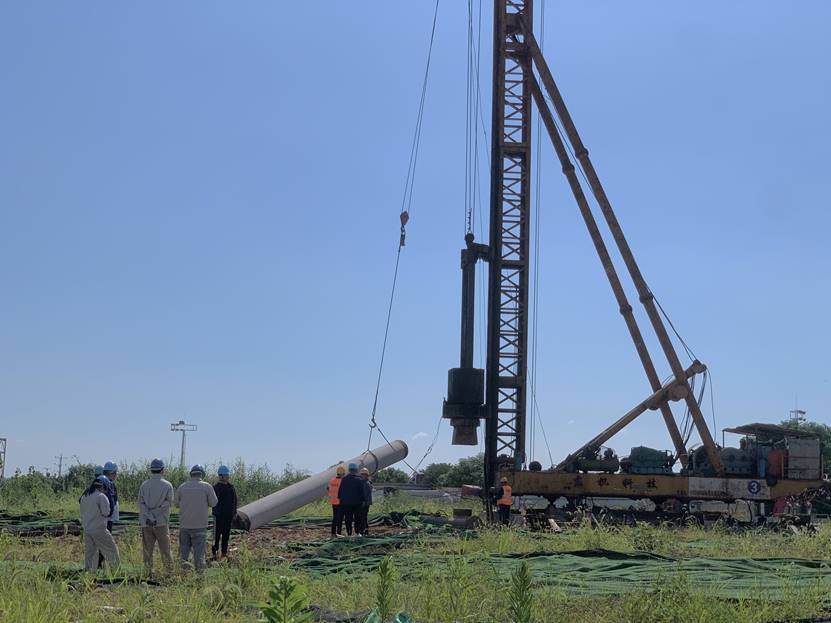 金冠銅業(yè)12萬噸硫酸倉(cāng)儲(chǔ)項(xiàng)目打下第一根試驗(yàn)樁 金冠銅業(yè)12萬噸硫酸倉(cāng)儲(chǔ)項(xiàng)目打下第一根試驗(yàn)樁